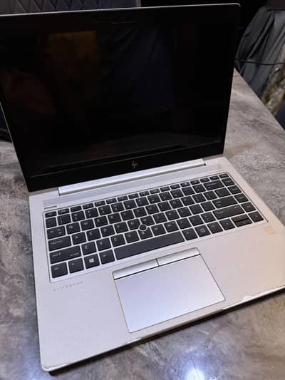 i5 8gen hp elitebook (good condition)
