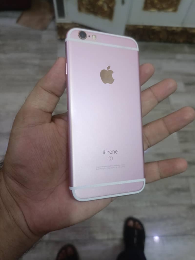 Apple iPhone 6S 2