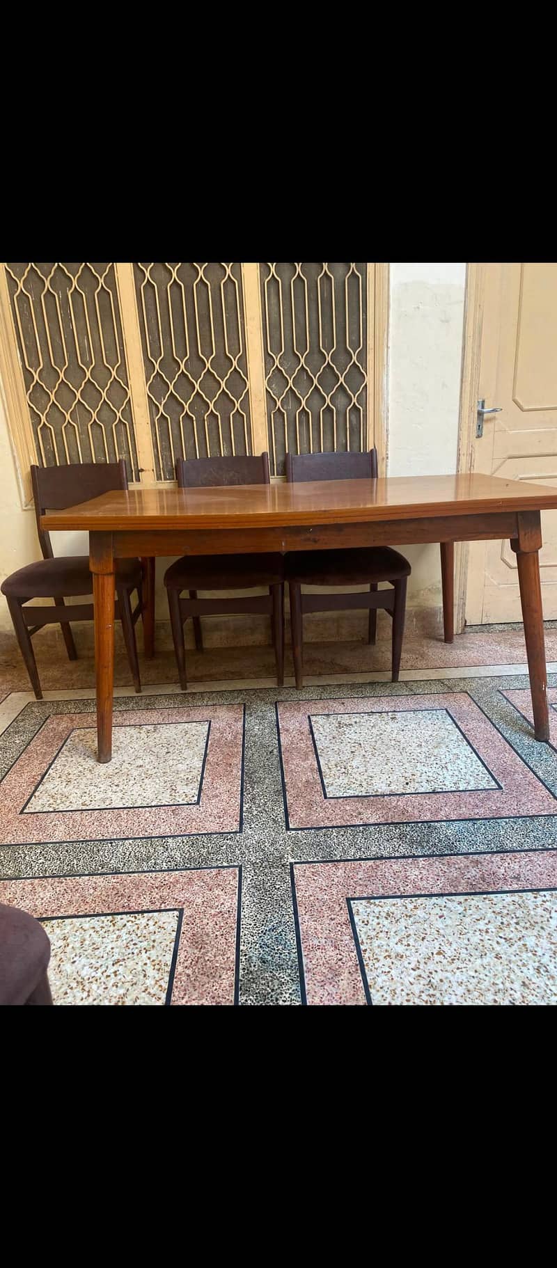 dining with 6chairs 0