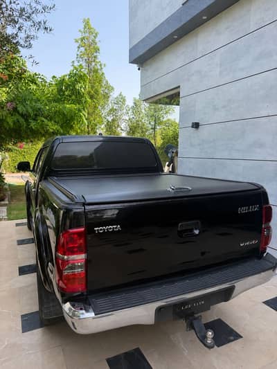 Toyota Hilux vigo champ manual first owner