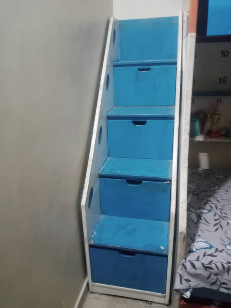 Bunker bed 1