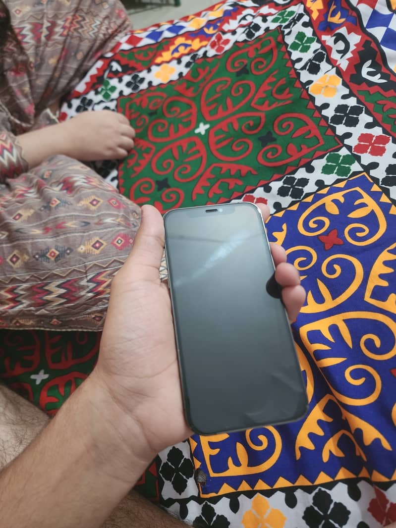 Apple iPhone 12 Pro 6