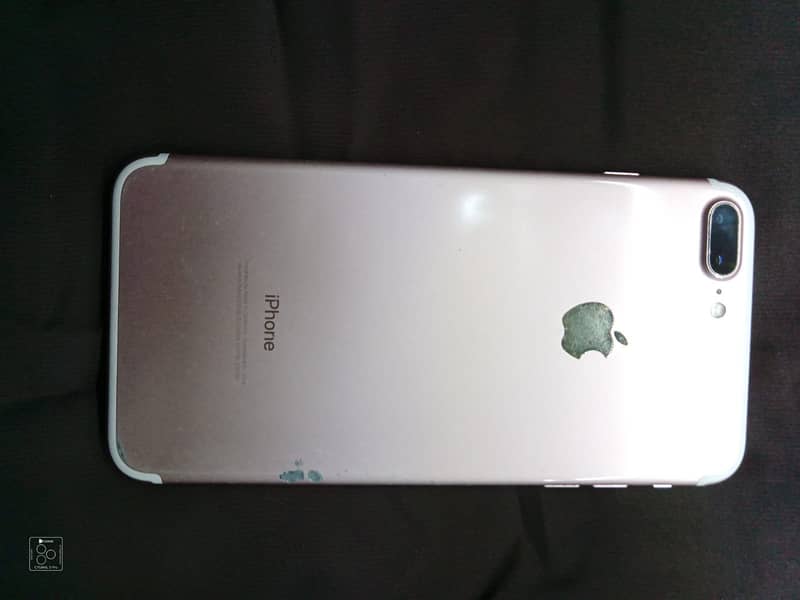 Apple iPhone 7 Plus 1