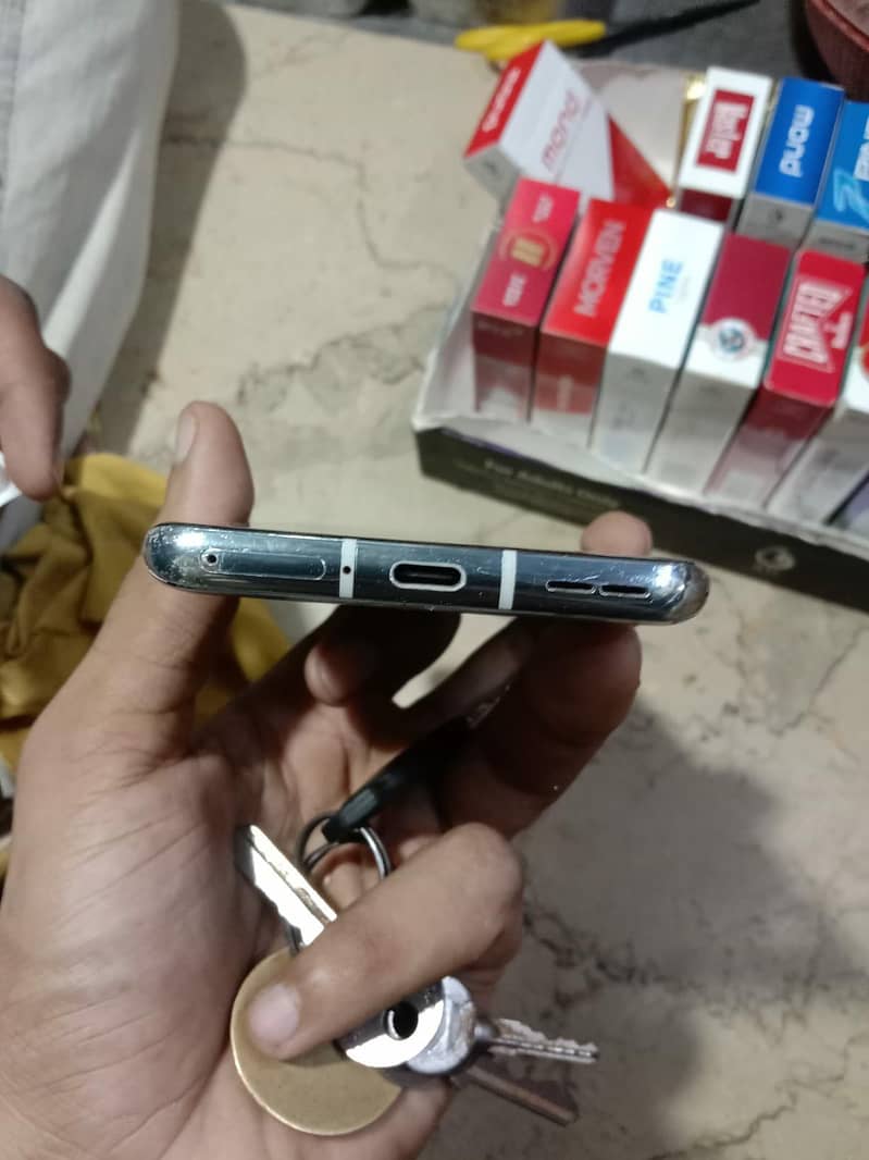 One Plus 9 Pro 3
