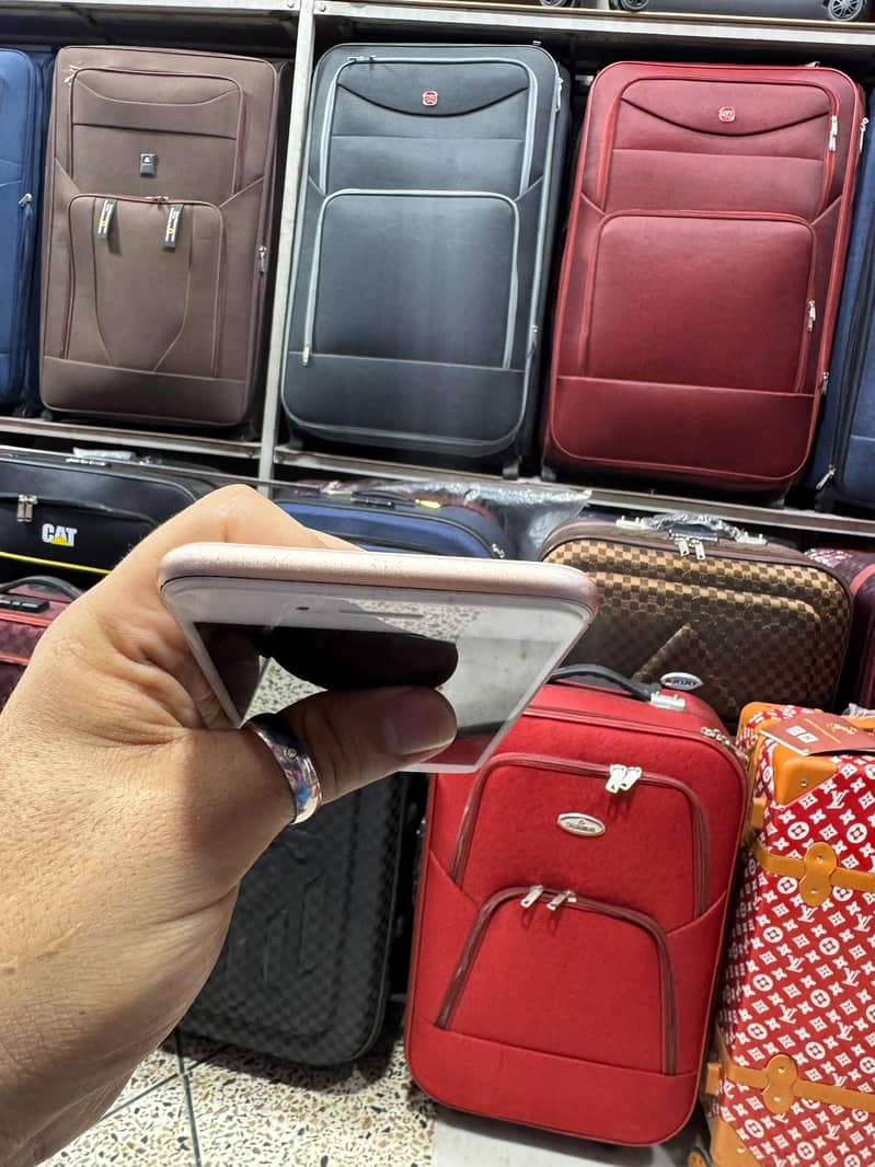 Apple iPhone 8 Plus 6