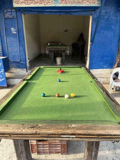 Snoker tables for sale in low budget