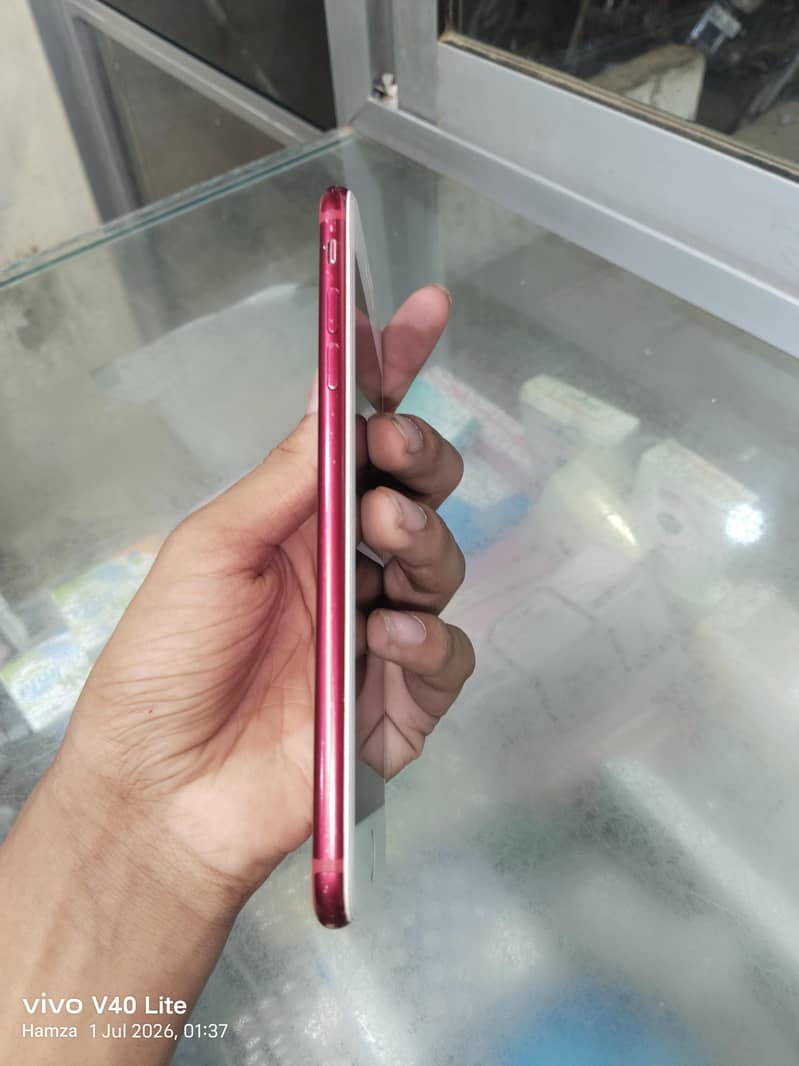 Apple iPhone 7 Plus 3