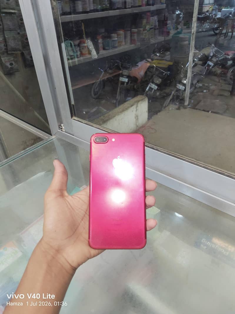 Apple iPhone 7 Plus 5