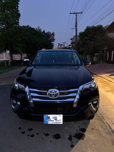 Total Geniune Toyota Fortuner 2020 Urgent Sale 03124866257
