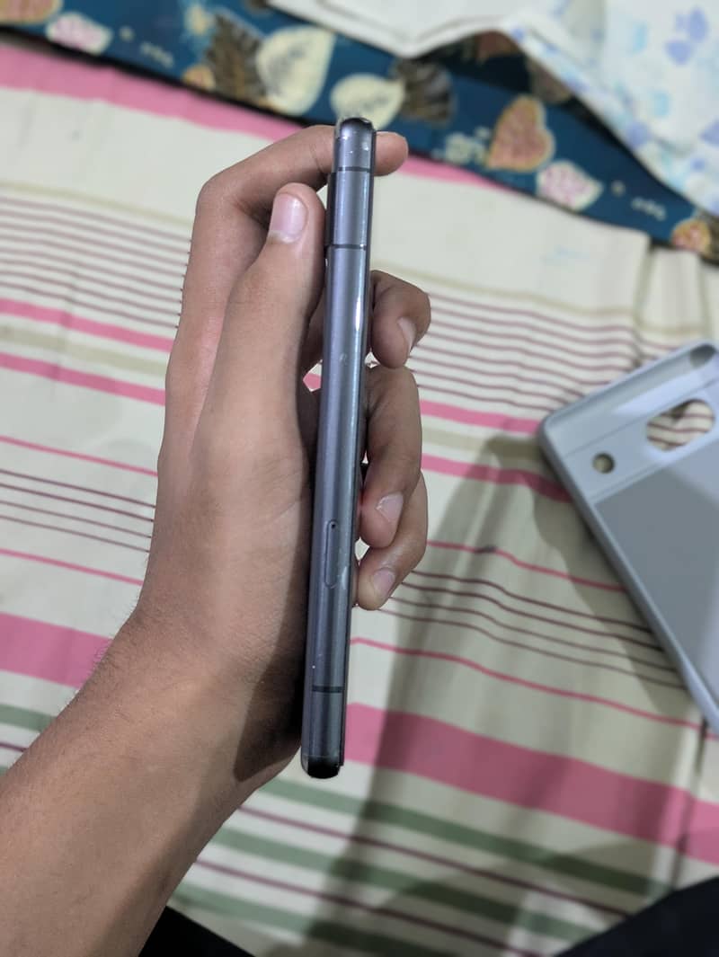 Google Pixel 7a 2