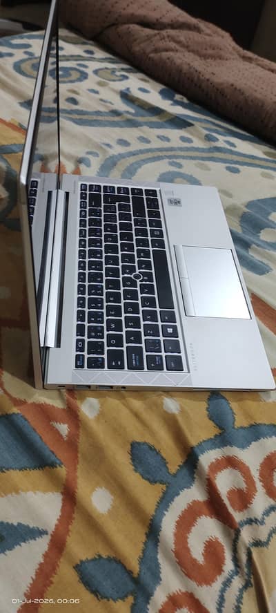 HP Elite Book G7  8 / 256