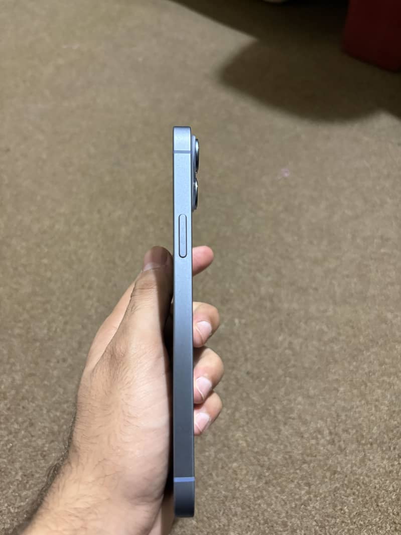 iPhone 14 plus 5
