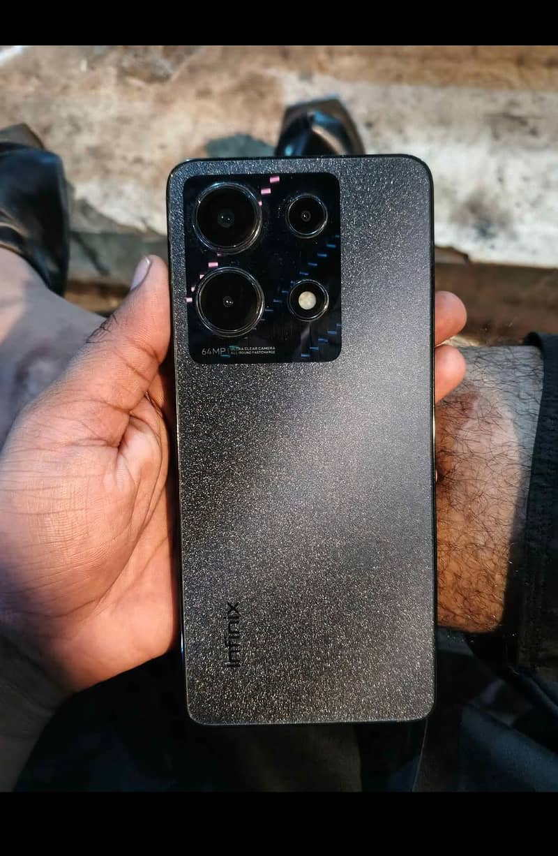 Infinix Note 30 4