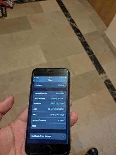 Apple iPhone 8