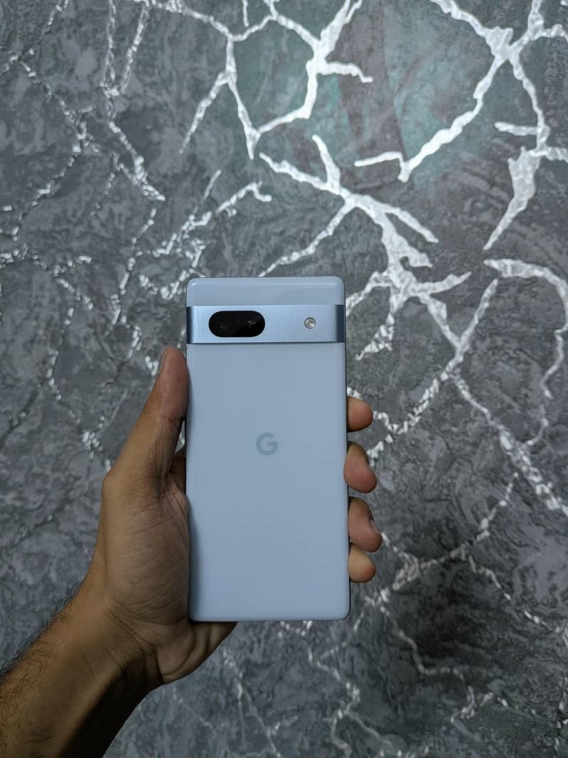 Google Pixel 7a 1