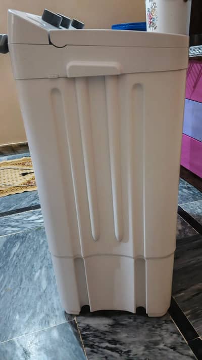 Dawlance washer & dryer