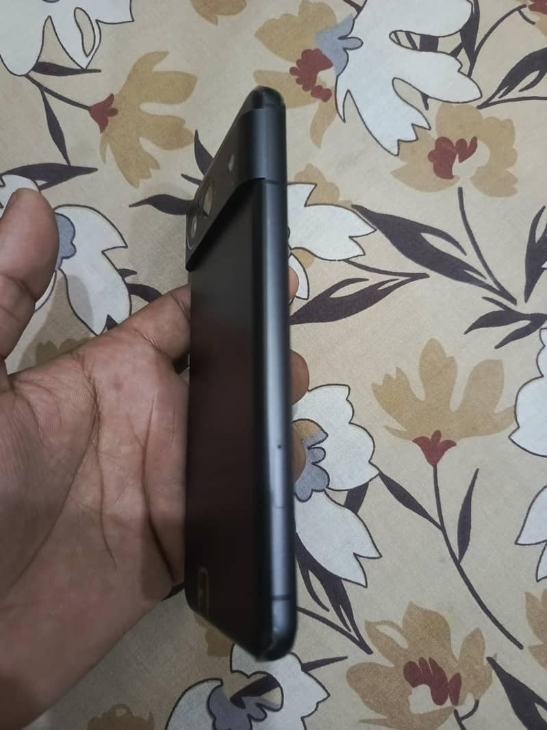 Google Pixel 8 1