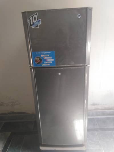 pel fridge new condition