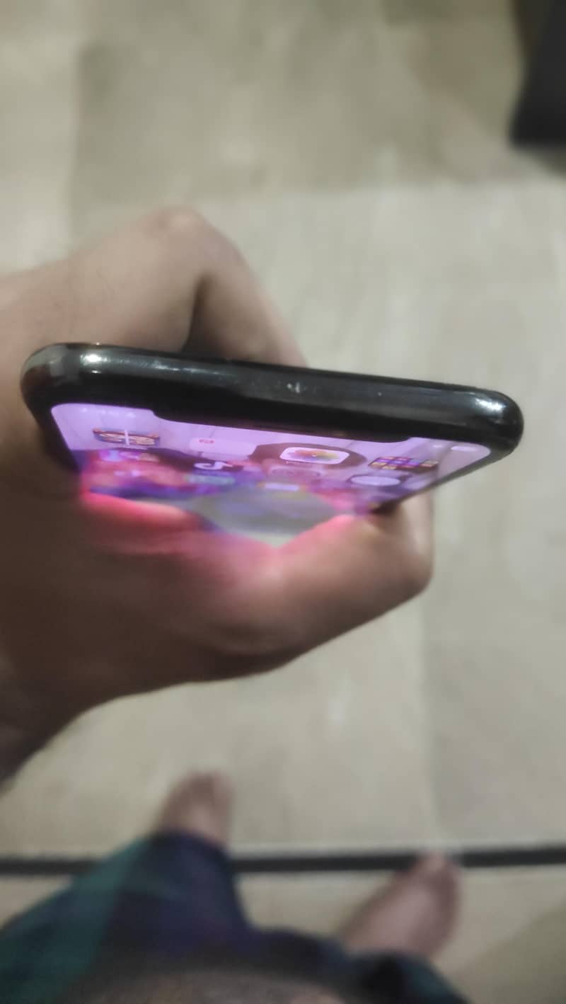 Apple iPhone XS 2