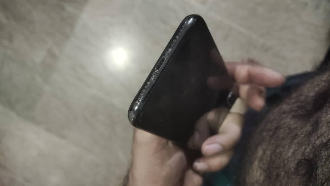 Apple iPhone XS 8