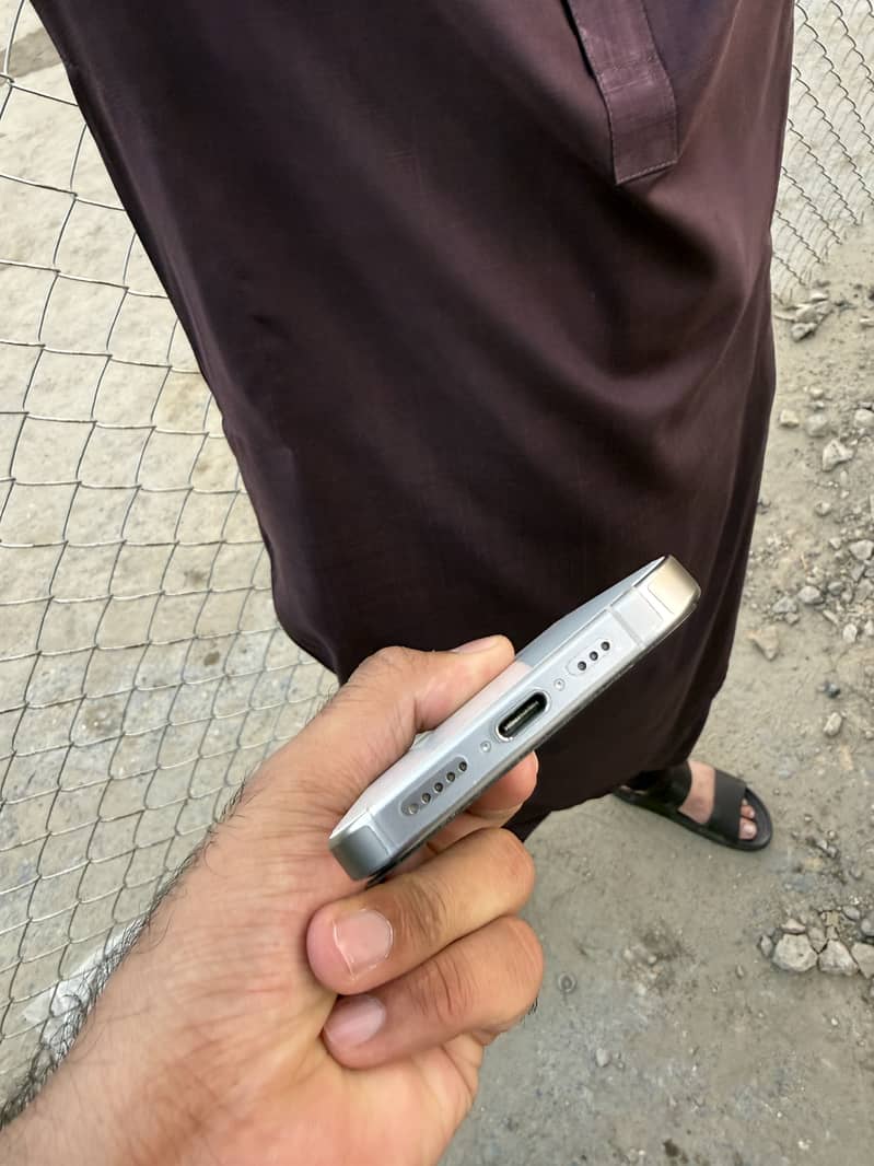 Iphone 15pro 3