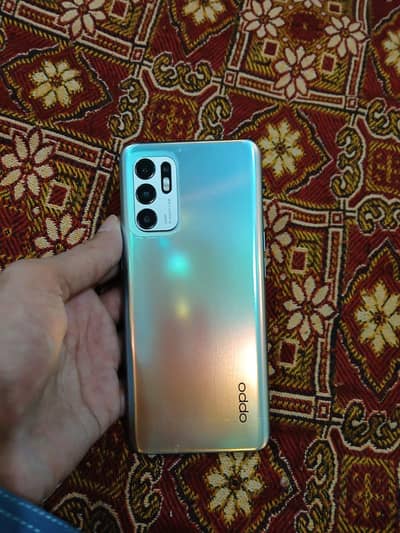 OPPO Reno6