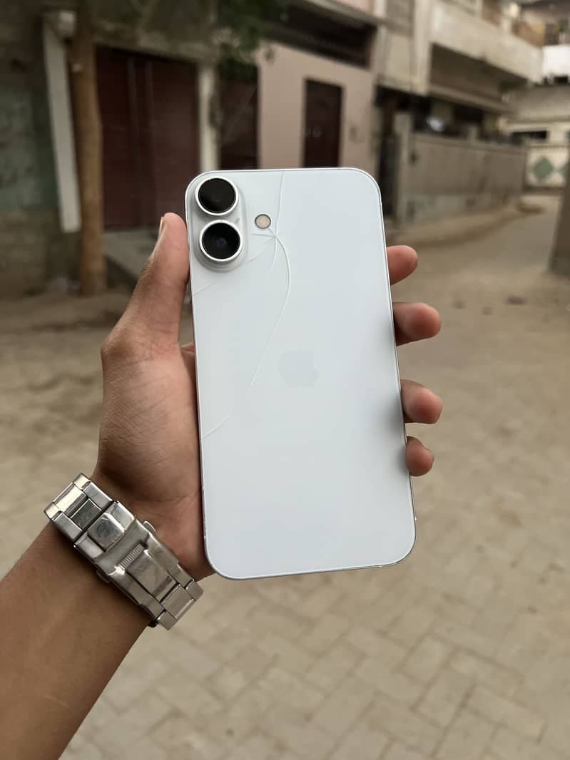 Apple iPhone 11 0