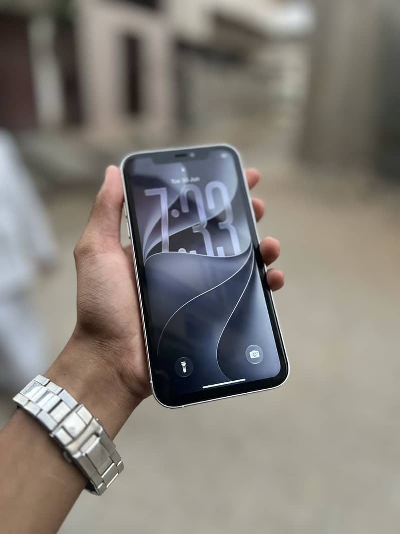 Apple iPhone 11 1