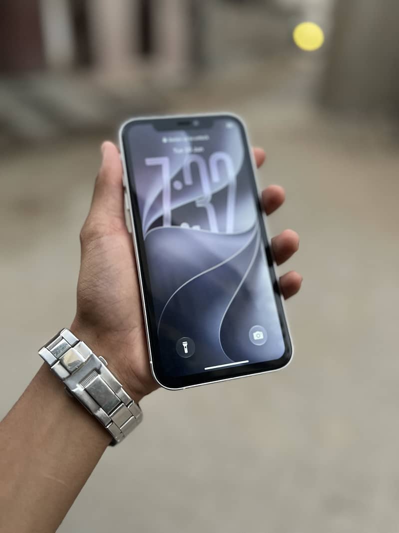 Apple iPhone 11 5