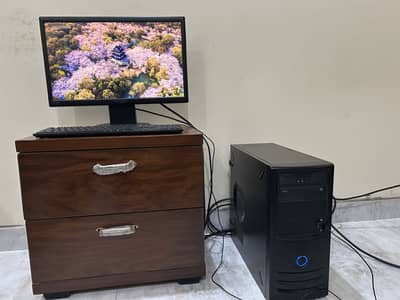 Full gaming setup