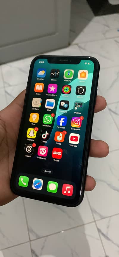 Apple iPhone XR