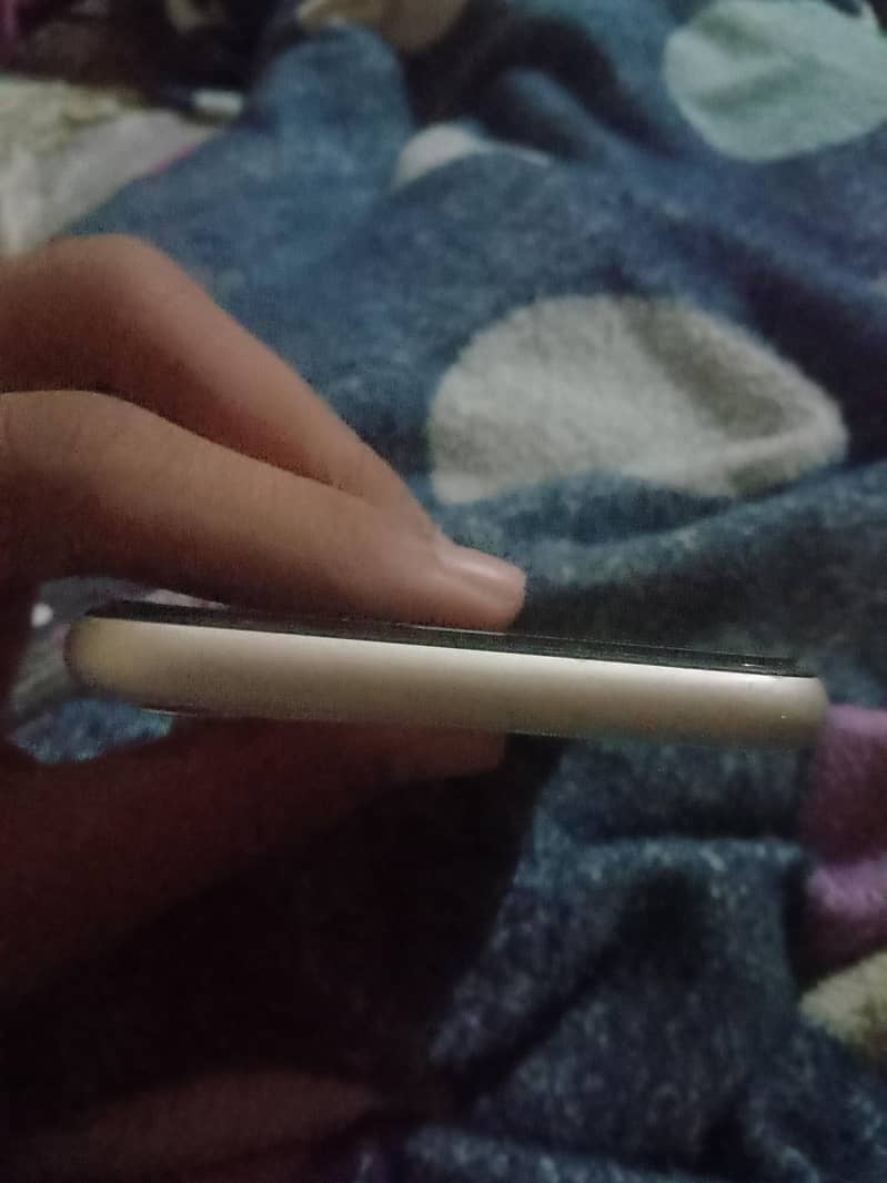 Apple iPhone 11 5