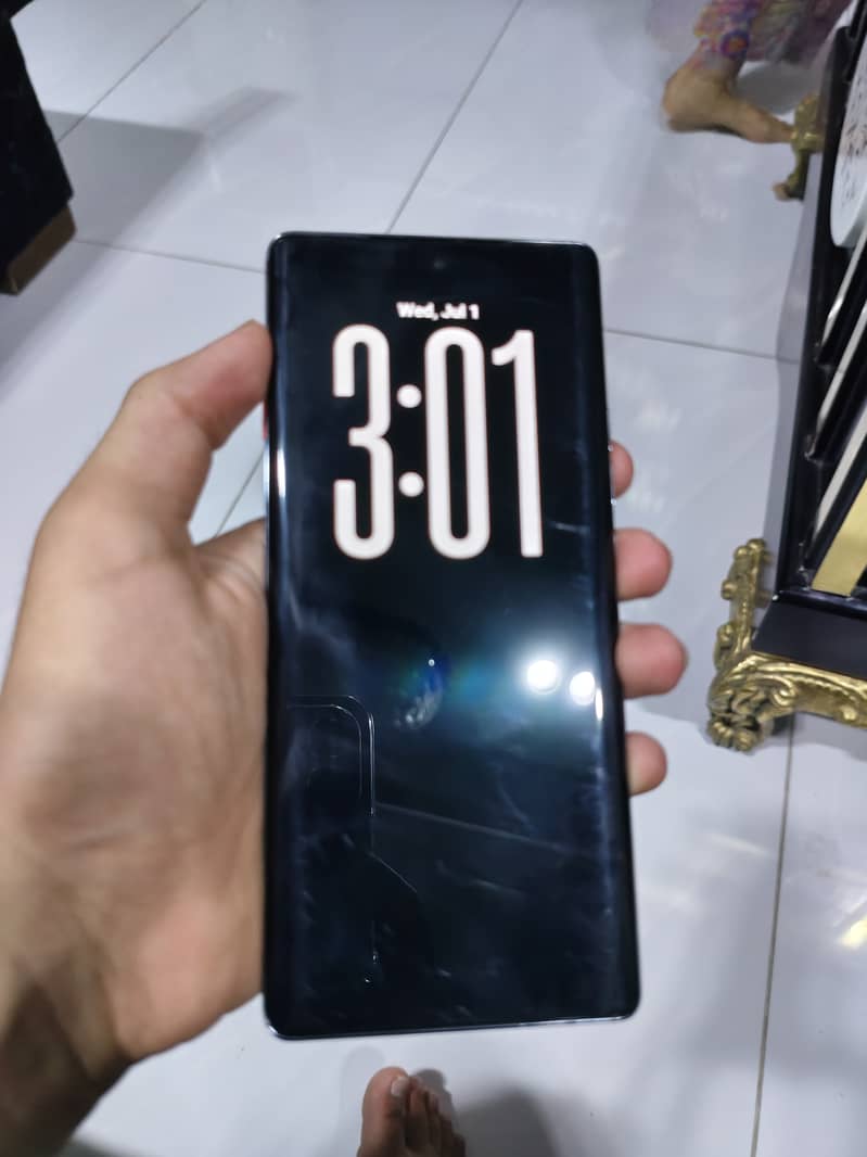 Tecno CAMON 40 Pro 2
