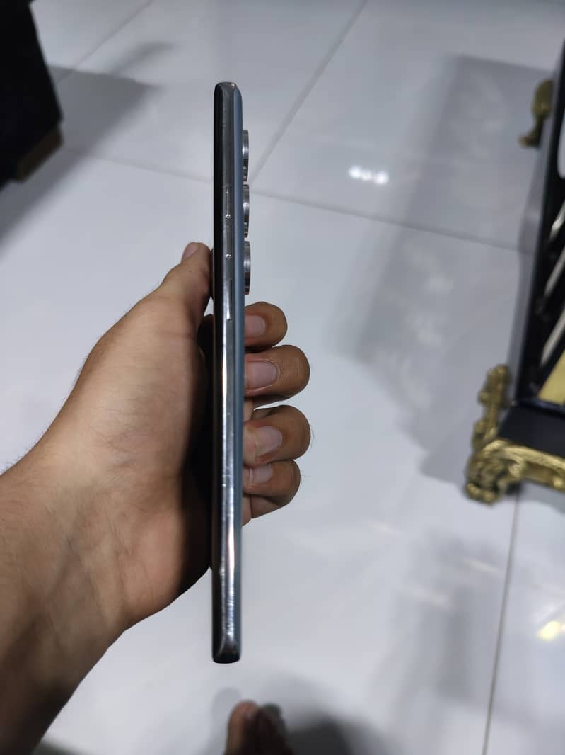 Tecno CAMON 40 Pro 3