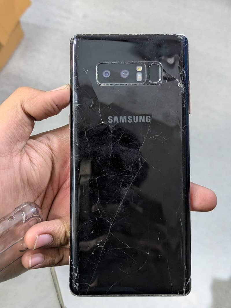 Samsung Mobile Note 8 1