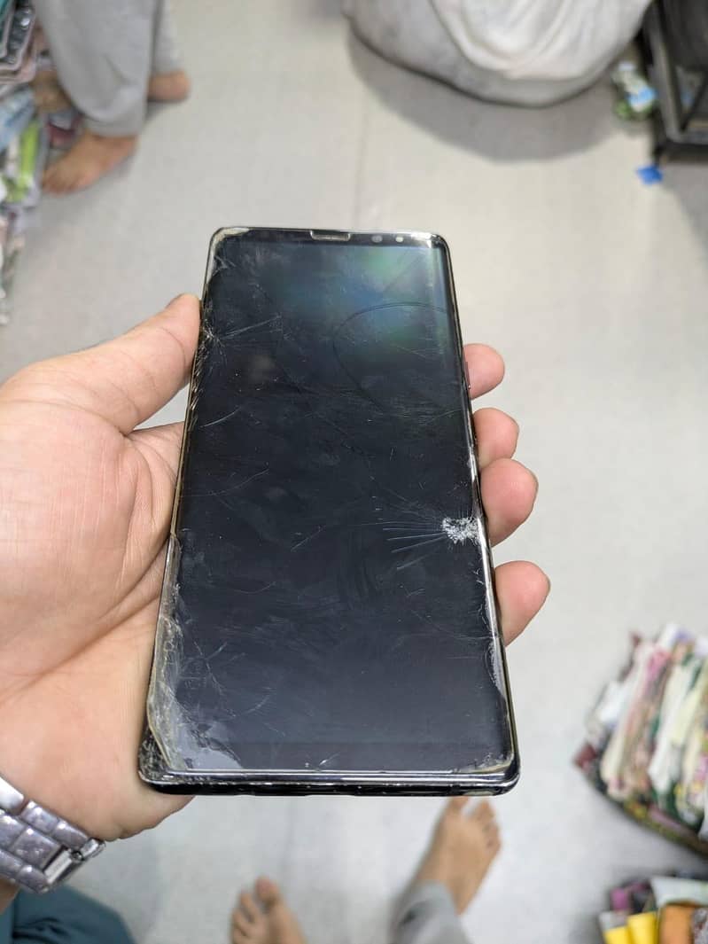 Samsung Mobile Note 8 3