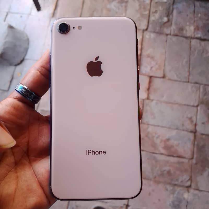 Apple iPhone 8 2