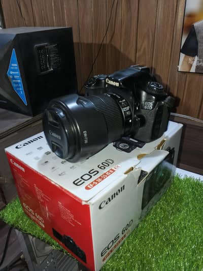 Canon 60D camra 18 135 lens