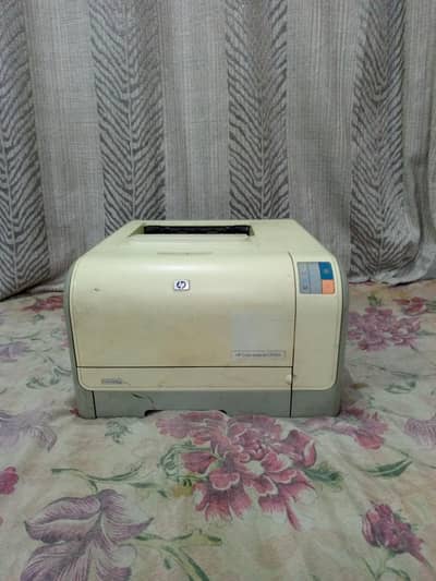 HP Color Laserjet CP1215 Printer machine full ok working condition