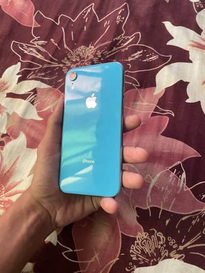 Apple iPhone XR