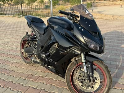 Kawasaki Z1000sx for sale