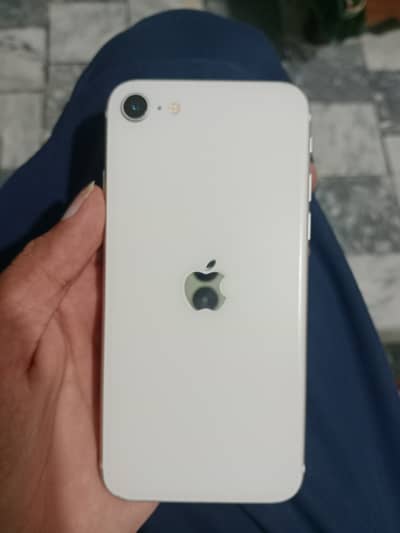 Apple iPhone SE