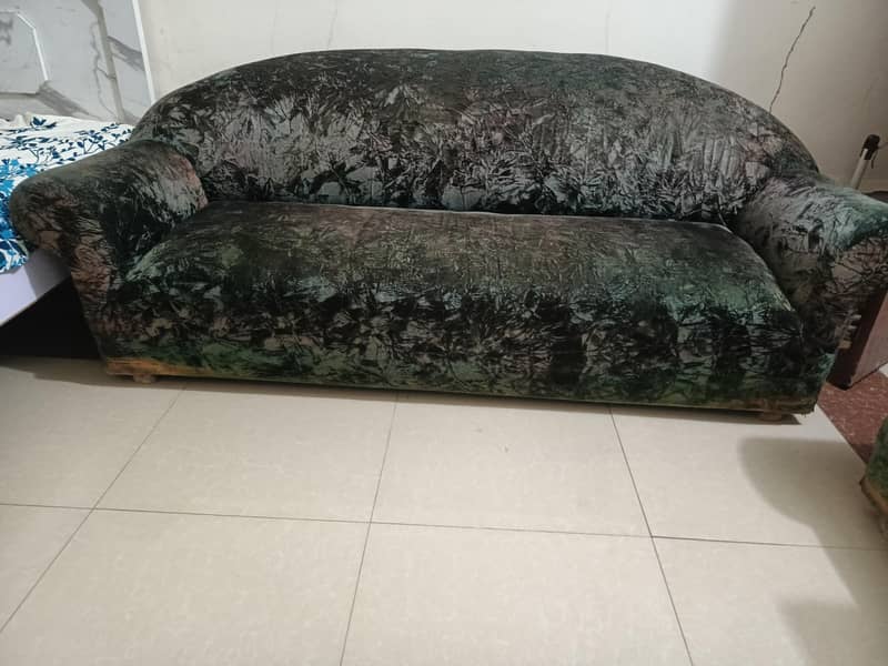 4 pc sofa 0
