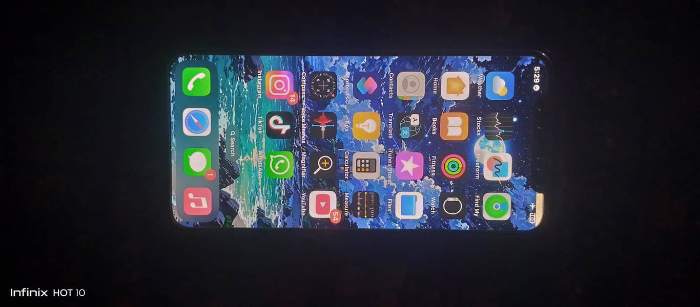 Apple iPhone X 3