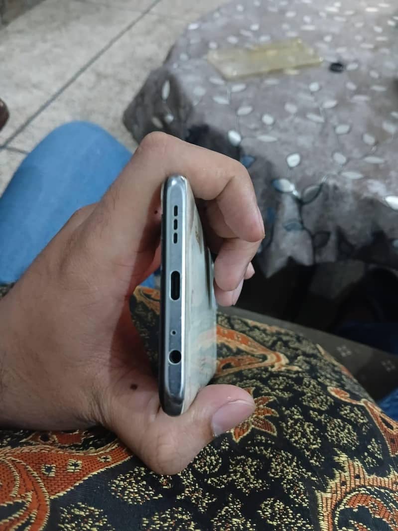 Xiaomi Redmi Note 10 6