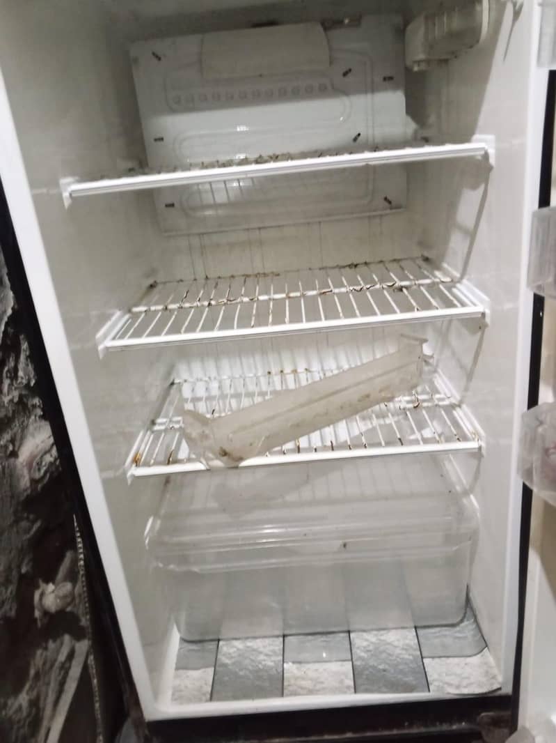 refrigerator 5
