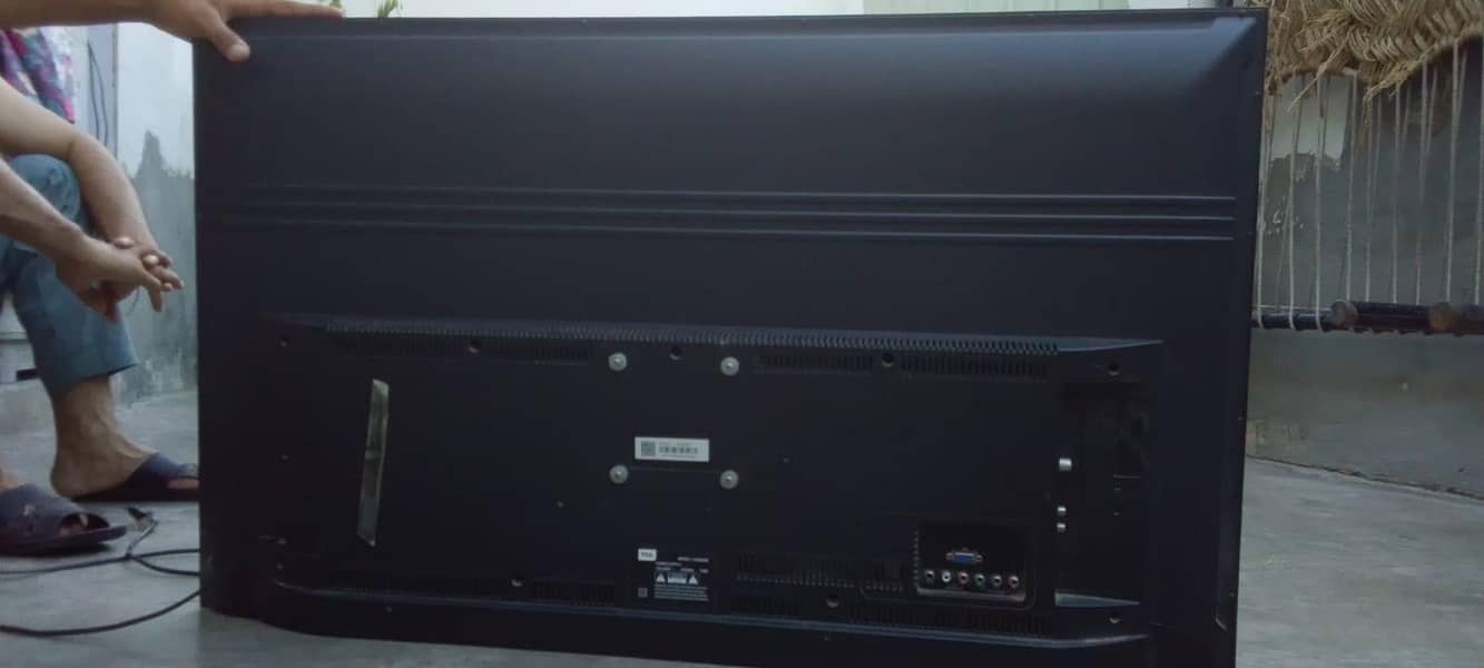 LCD  WITH GOOD CONDTION 2