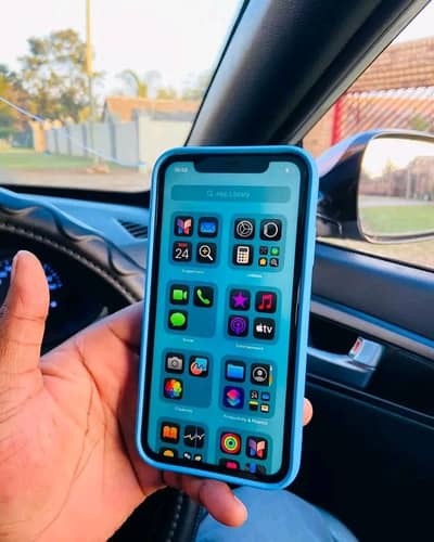 Apple iPhone XR