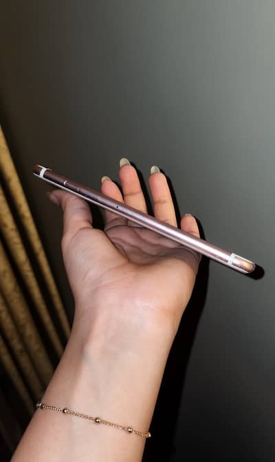 Apple iPhone 6S Plus