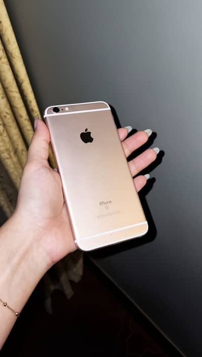 Apple iPhone 6S Plus